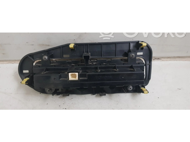 Блок управления кондиционера воздуха / климата/ печки (в салоне) 5546802030, 75H695   Toyota Auris E180