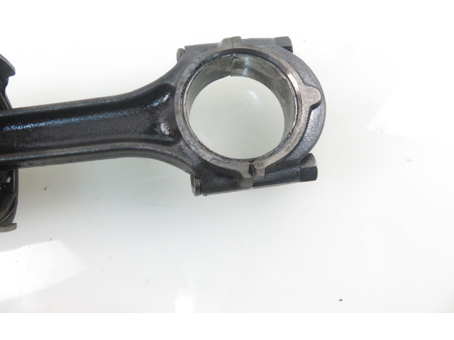 Píst Mitsubishi Pajero 4D56 T