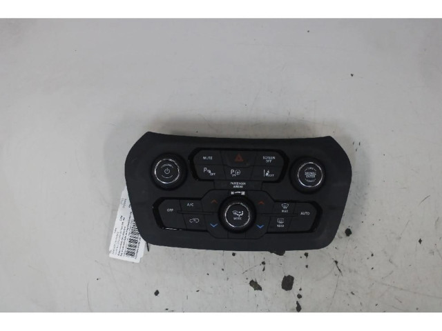 Блок управления климат-контролем    Jeep Renegade