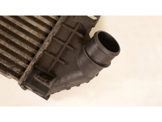 Интеркулер  6G919L440AE   Volvo V70 