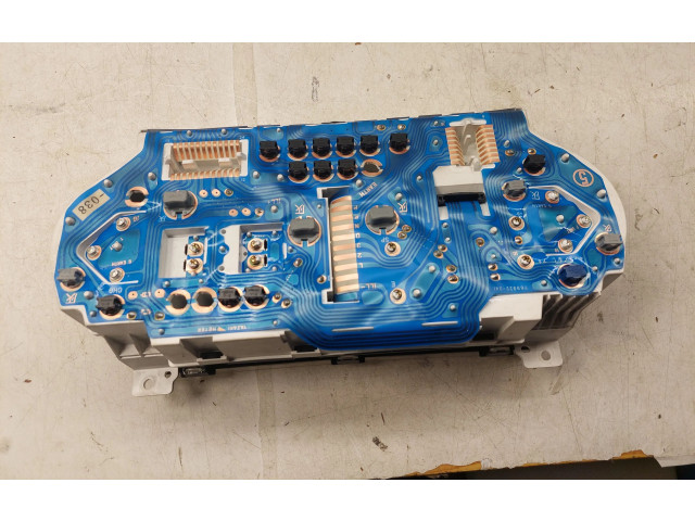 Панель приборов MR381549, 576580   Mitsubishi Space Wagon       