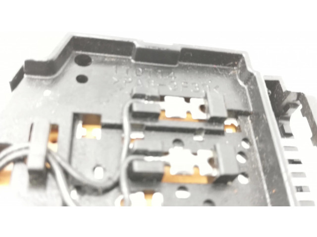 Включатель скорости стеклоочистителей