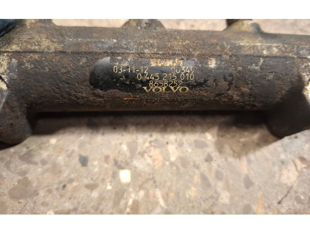 Магистральная трубка топлива 8658252, 0445215010    Volvo V70   