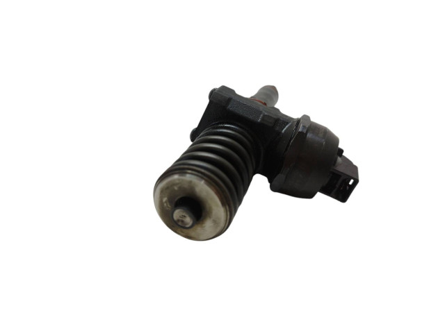 Форсунка 0414720035    Volkswagen Bora  Auy 