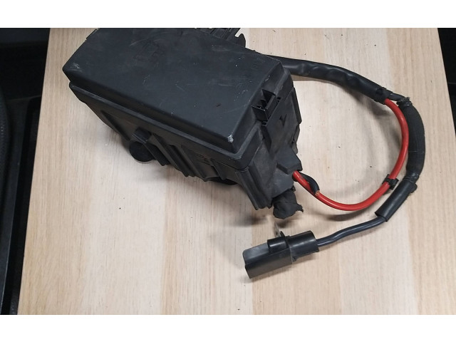 Блок предохранителей  5Q0907361D   Volkswagen Golf VII    