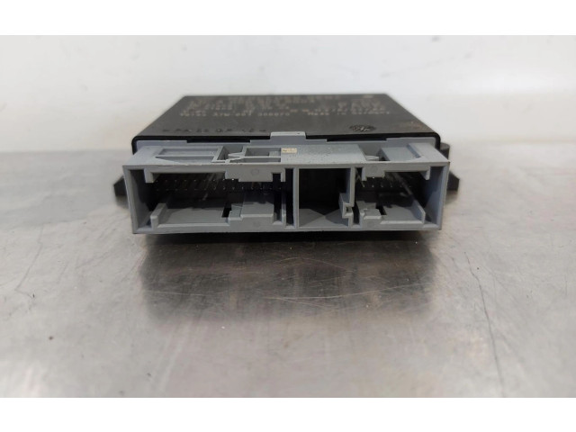 Řídící jednotka A0009008004 Mercedes-Benz CLA C117 X117 W117 2013