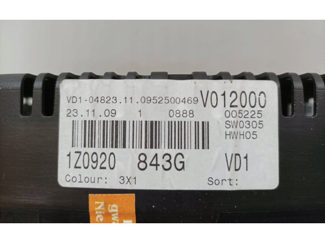 Панель приборов 1Z0920843G Skoda Octavia Mk2 (1Z)