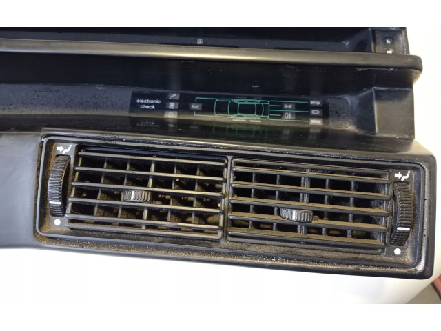 Панель приборов 1822421   Opel Meriva B       