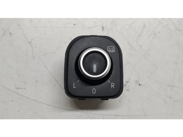 Включатель зеркал