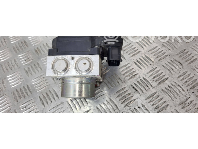 Блок АБС Mitsubishi L200 2015 - года