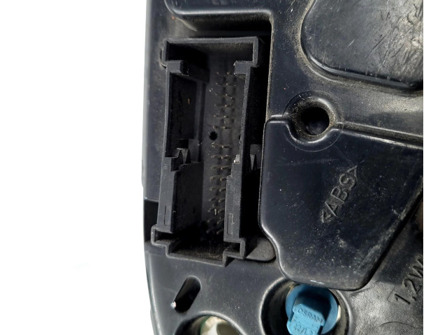 Přístrojová deska Mercedes-Benz C W202 1993 110008762010, 87001320