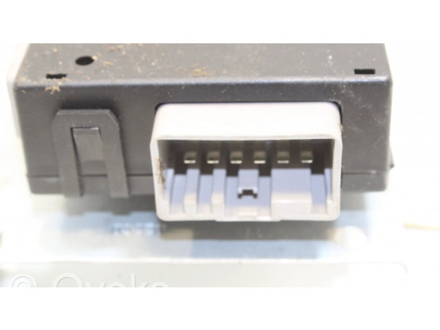 Блок управления крюка для прицепа