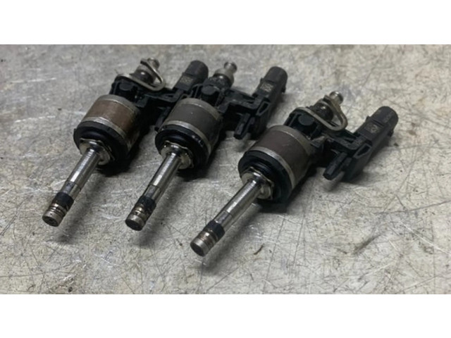 Vstřikovač 0261500443   Volkswagen Taigo  pro benzínový motor 1.0  