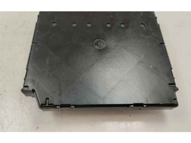 Pojistková skříňka Řídící jednotka BSM 5K0937086T Volkswagen Tiguan 2016