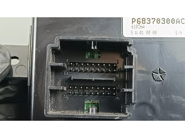 Блок управления P68370300AC, 53456268   Jeep Cherokee