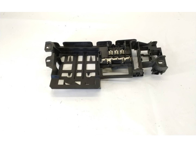   Pojistková skříňka 4E0971845   Audi A8 S8 D3 4E 2008