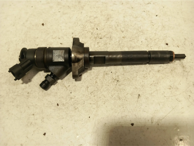 Форсунка 0445110311    Citroen C4 I для дизельного двигателя  1.6