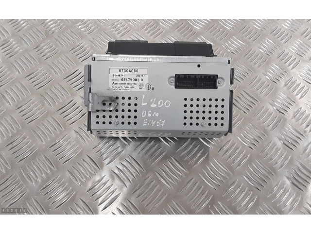 Дисплей 8750a086 Mitsubishi L200