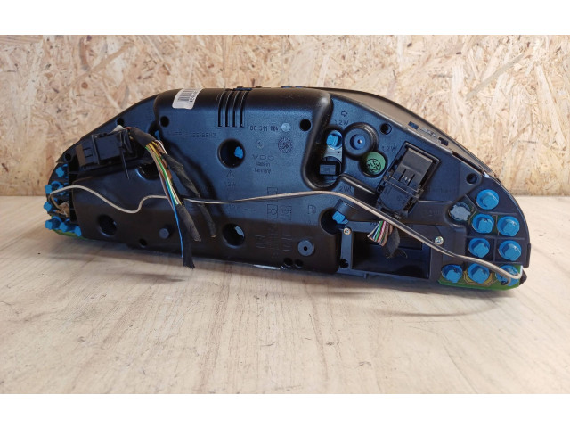 Přístrojová deska Mercedes-Benz C W202 1997 A2025404811, 90558038