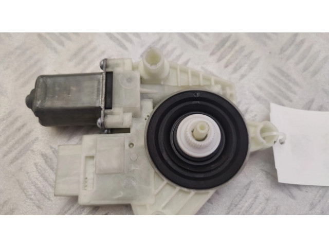 Передний двигатель механизма для подъема окон