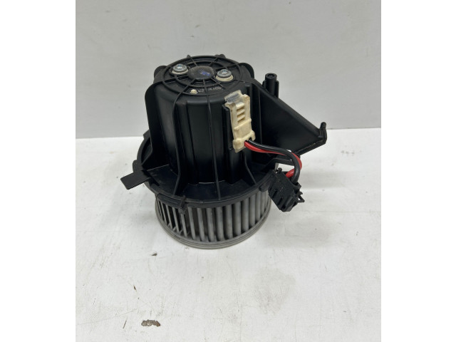 Вентилятор печки 8K1820021 Audi Q5 SQ5