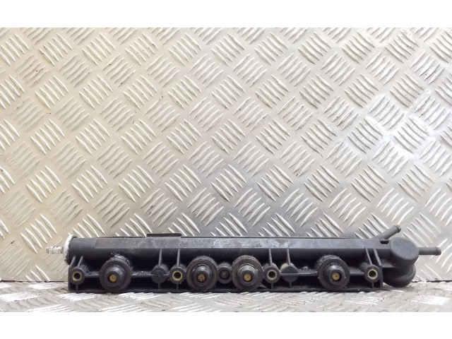 Топливная рампа 0280151011, 044133313   Volkswagen Transporter - Caravelle T4  