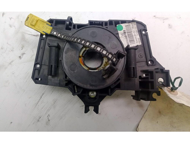 Подушка безопасности водителя Dacia Logan I