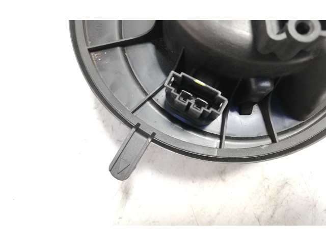 Вентилятор печки 1K1819015E Volkswagen Caddy