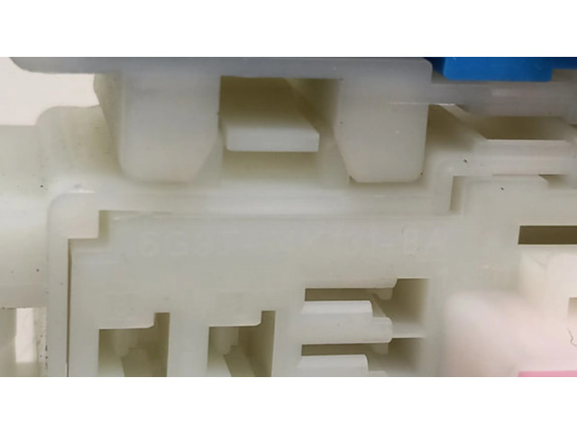 Блок предохранителей 6G9T14K131DA, 6G9T14K131BA Volvo V70