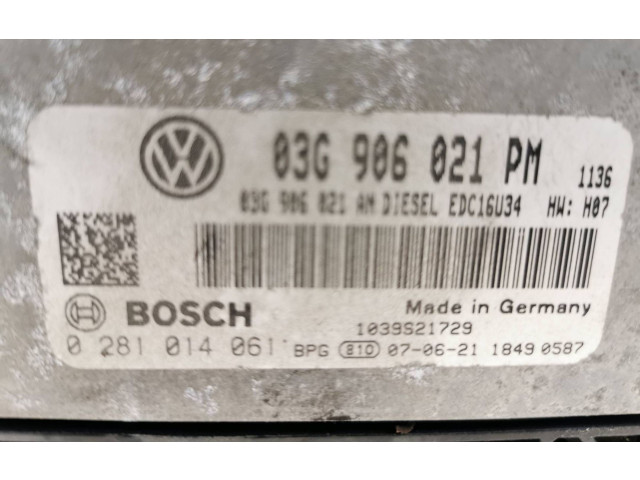 Блок управления двигателя 03G906021PM Volkswagen Golf SportWagen