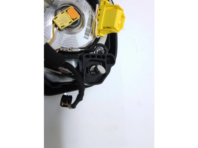 Подушка безопасности водителя 5H0880201J   Volkswagen Golf VIII