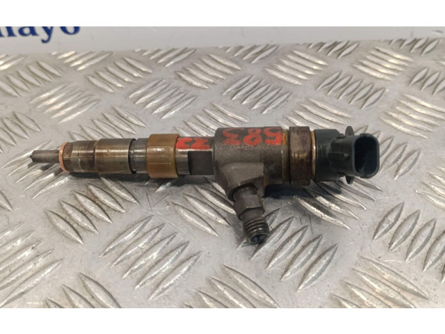 Форсунка 0445110340, 870692    Peugeot Expert  9HM 