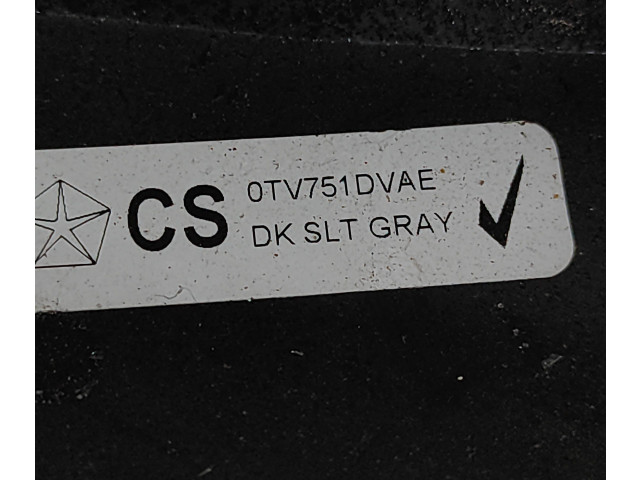 Volant Chrysler Pacifica 2005 0TV751DVAE