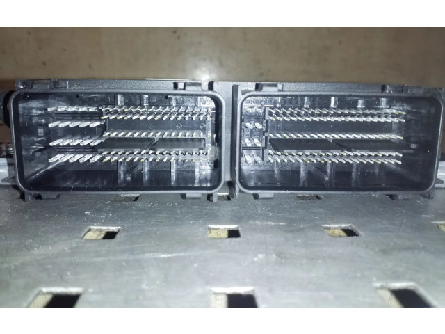 Блок управления двигателя 32253221, D5E1C   Volvo XC90