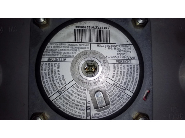 Подушка безопасности водителя 1U0880201K   Skoda Octavia Mk1 (1U)