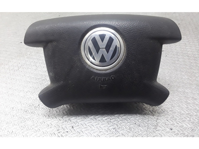 Подушка безопасности водителя 2K0880201B Volkswagen Caddy