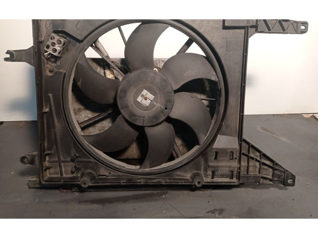 Вентилятор радиатора 8200702960, 6001550562 Dacia Logan Pick-Up