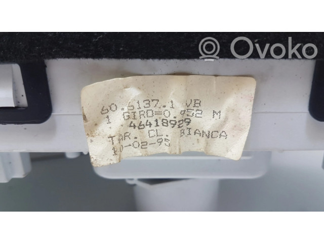 Přístrojová deska Fiat Punto (176) 1995 46418929, 6061371