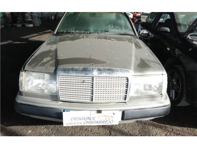 Zpětné zrcátko Mercedes-Benz E W124 1993