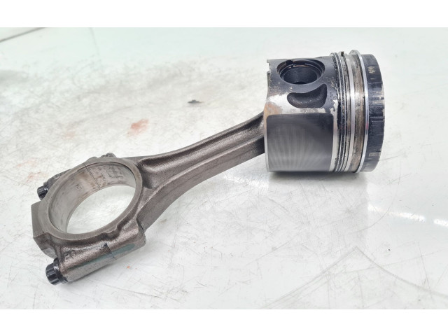  Поршень с шатуном bls   Skoda Octavia Mk2 (1Z)  