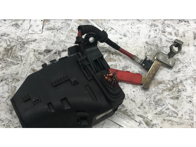 Блок предохранителей K067N   Ford Galaxy    