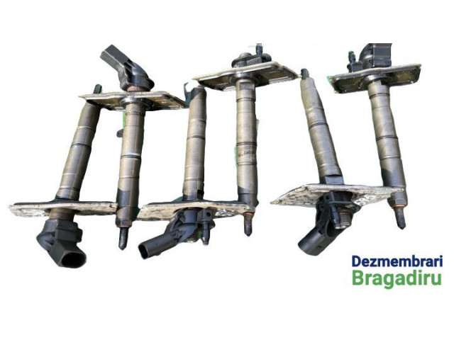 Форсунка     Audi A6 S6 C6 4F   