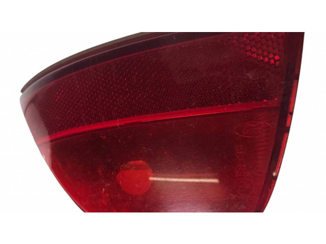 Задняя противотуманная фара