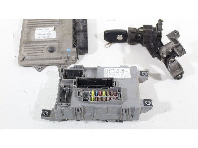 Комплект блоков управления    Fiat Qubo