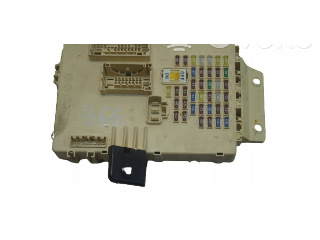 Přístrojová deska Hyundai i40 2011 919503Z021