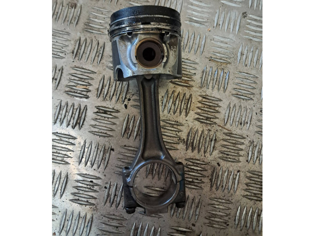 Поршень 045 Ford Galaxy