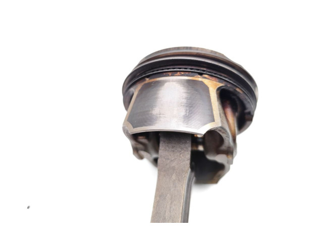  Поршень с шатуном M1JJ M1JJ  Ford Ecosport  