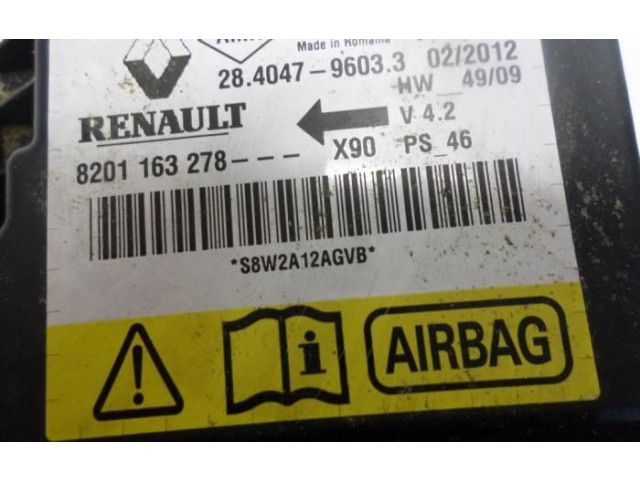 Блок подушек безопасности 28404796033, 8201163278   Dacia Sandero