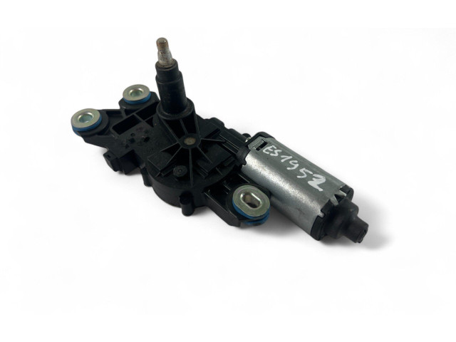 Моторчик дворников 31290787    Volvo V70