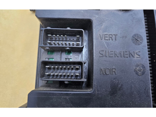 Блок предохранителей    Peugeot 406    